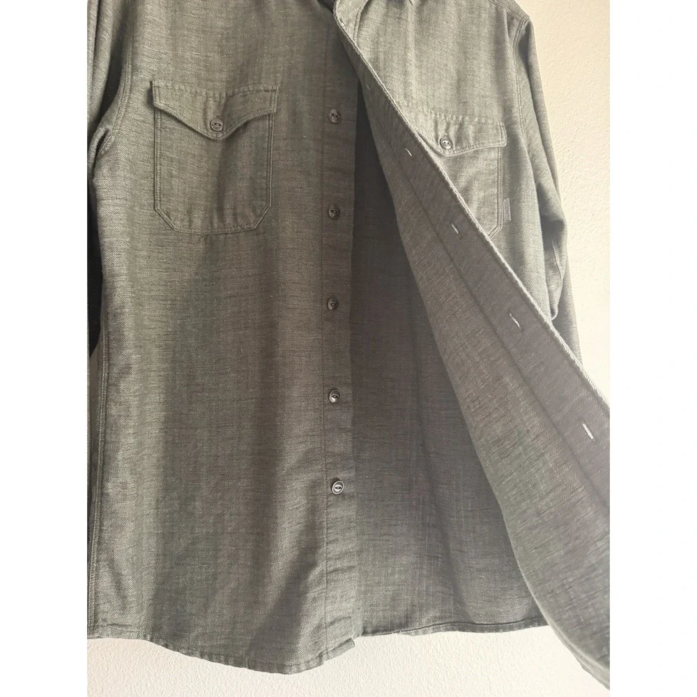 Ascend Men's Sea Pine Green Shirt Herringbone Slub Long Sleeve Button Down Small - Picture 3 of 7